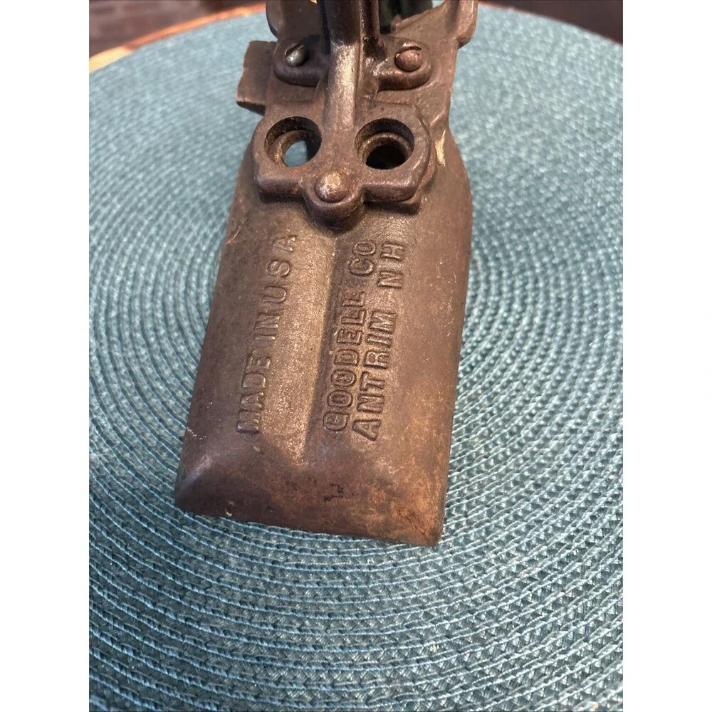 Goodell Co Primitive Dual Cherry Pitter (D5L) Cast Iron & Wood Pit Remover